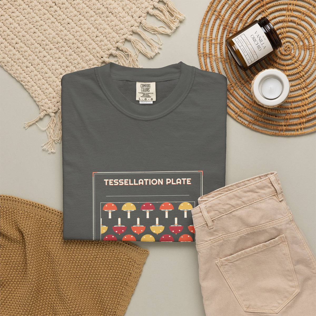 Tessellation Plate — Retro Vibes