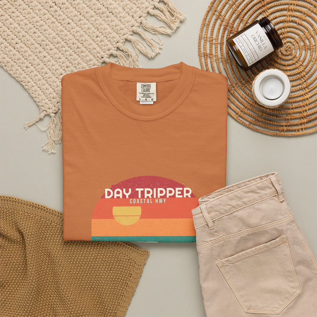 Coastal Day Tripper Tee by Retro Vibes — product view 4