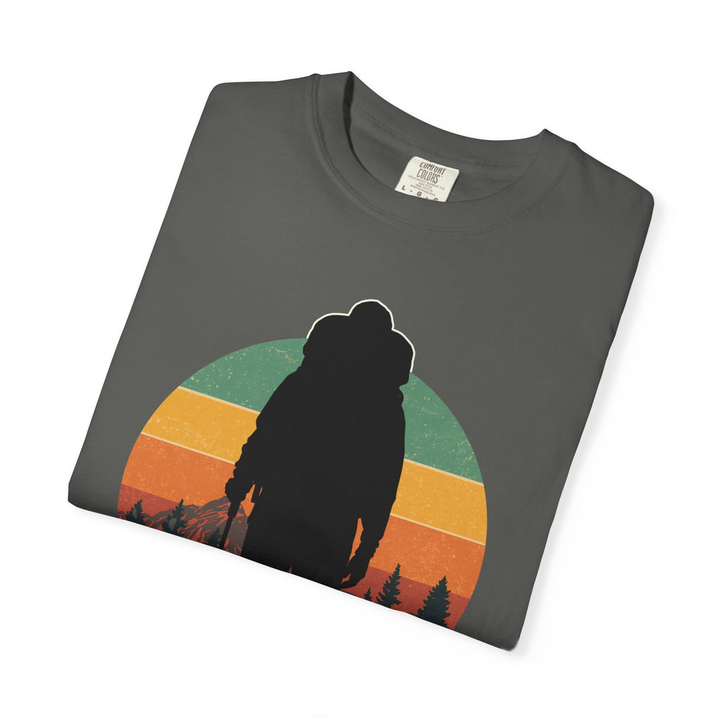 Adventure Hiker Tee — Retro Vibes