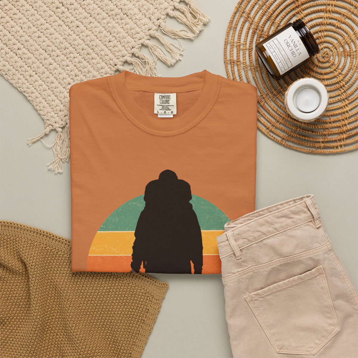 Adventure Hiker Tee — Retro Vibes
